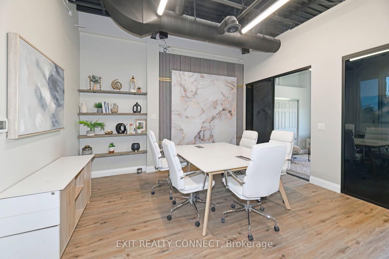 208 - 3485 Rebecca St, Oakville, L6L 6X9 | Image 3