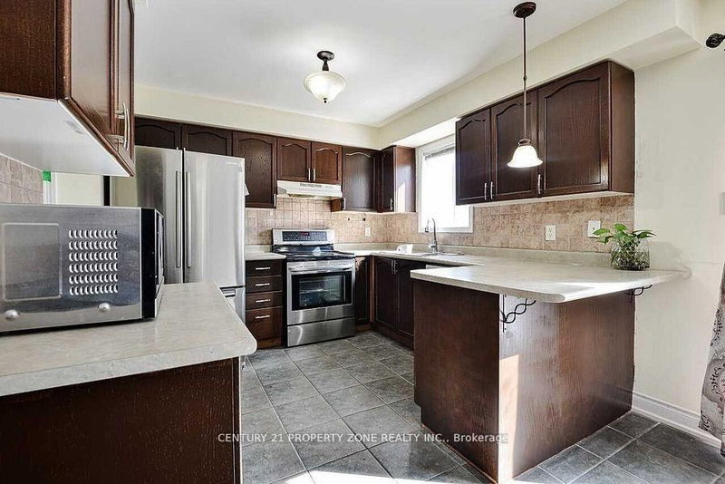 84 Tideland Dr, Brampton, L7A 2W1 | Image 2