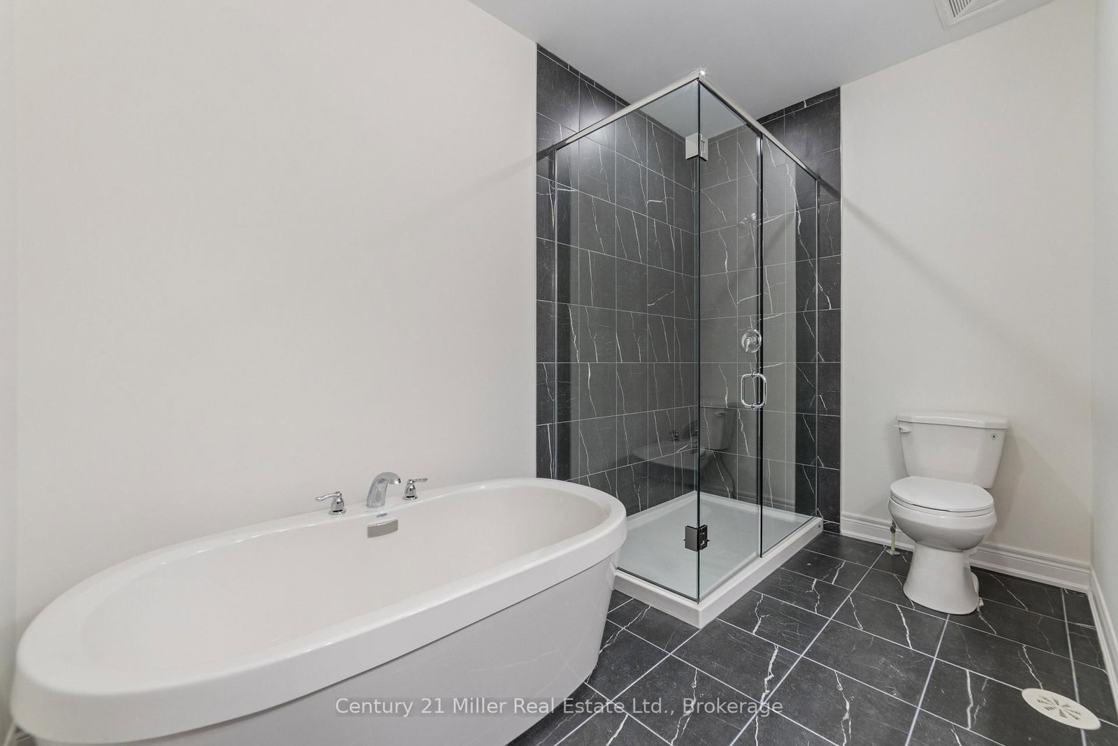 260 Melody Common • #36 • Oakville, ON photo 27