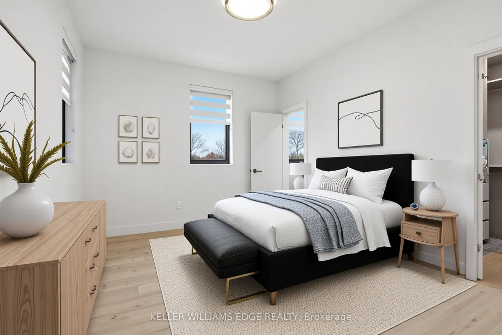 Detached House for sale at 427 Pine Cove Road, Burlington, Ontario, L7N 1W4 - Roseland - MLS: W12649750