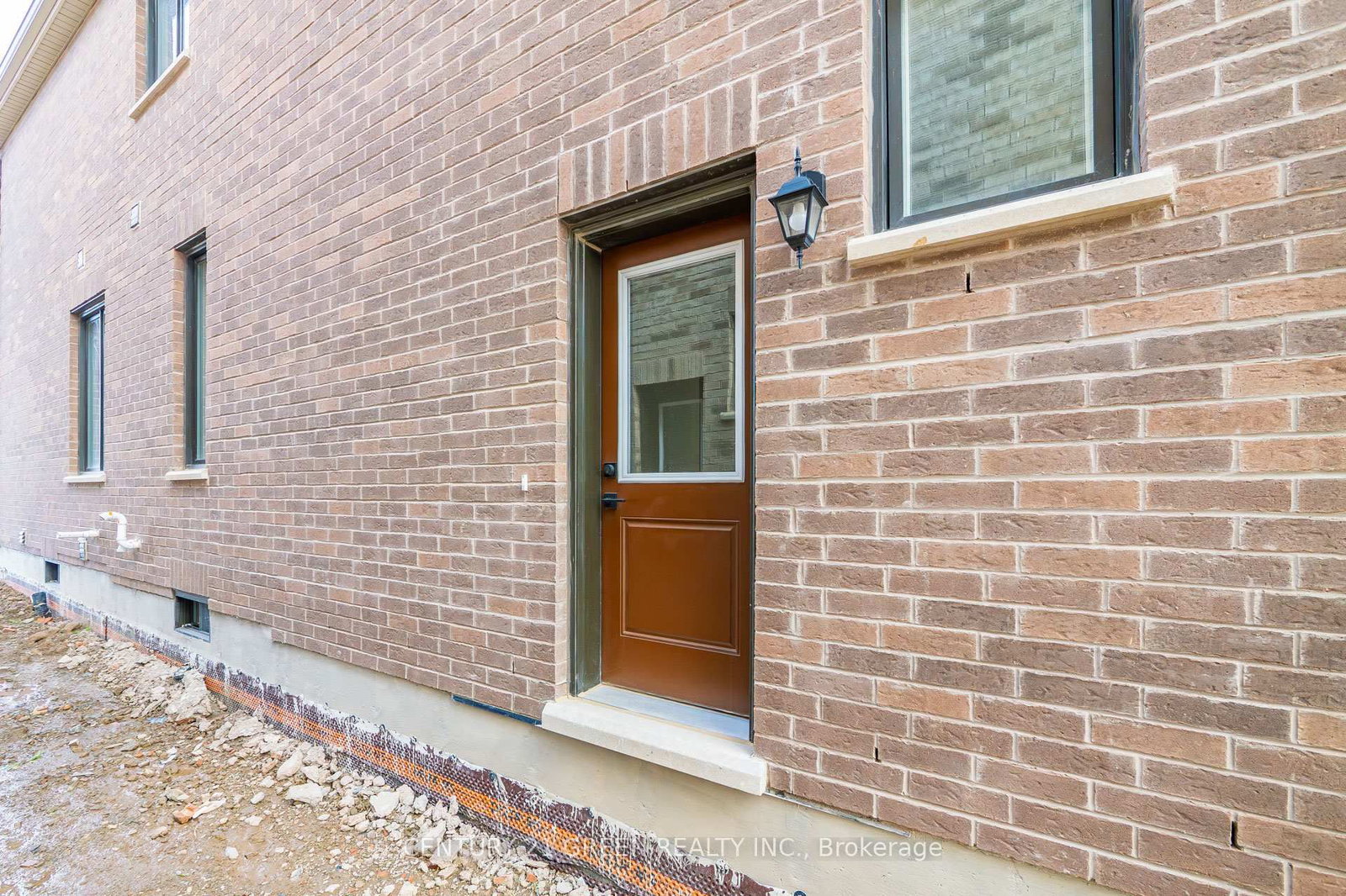 Semi-Detached House leased at 1473 Savoline Boulevard, Milton, Ontario, L9E 2G5 - Walker - MLS: W12652732