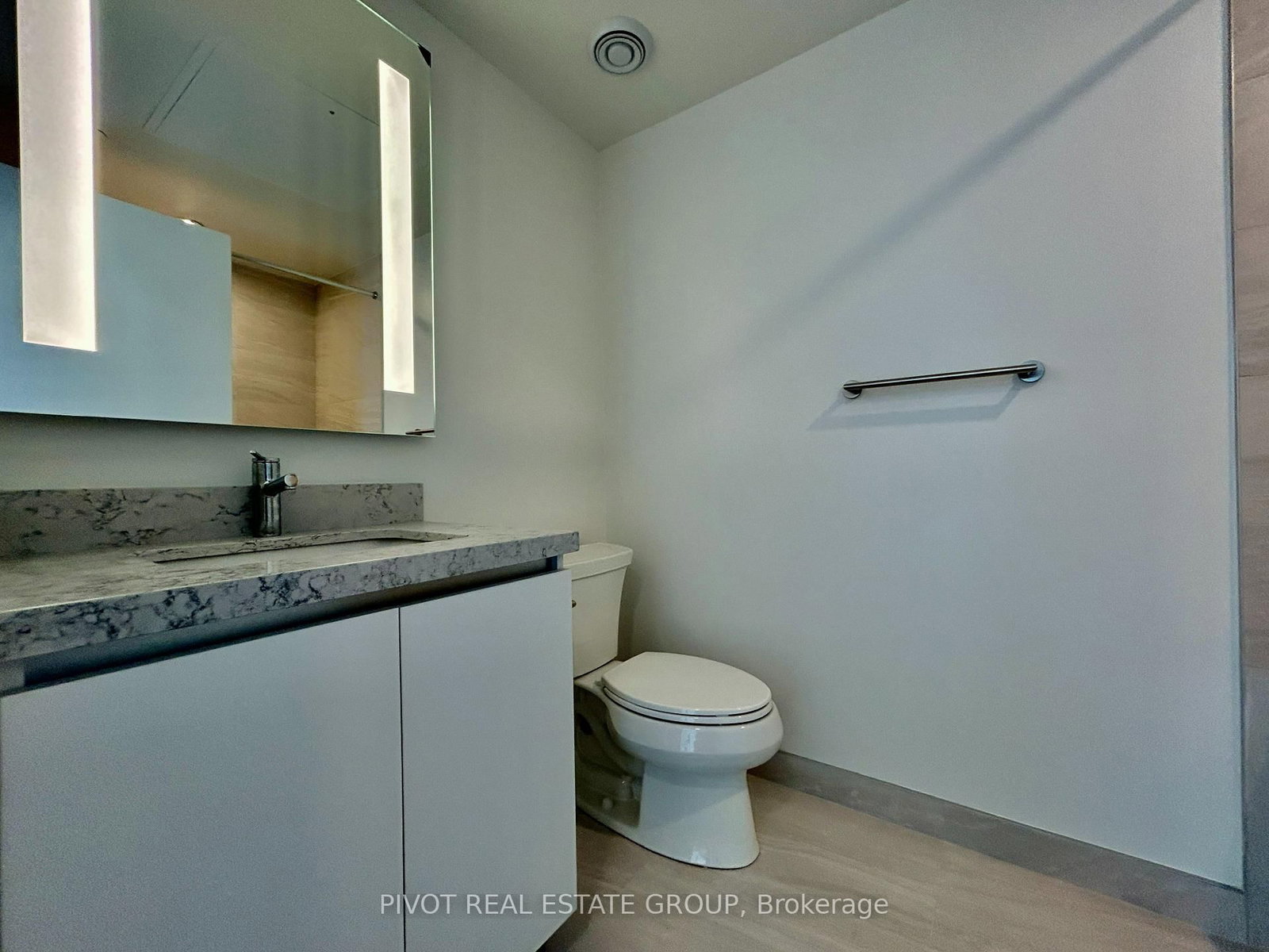 2 Erskine Road, Unit 1303 - Photo 17