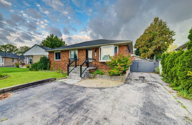 446 Kingsleigh Court