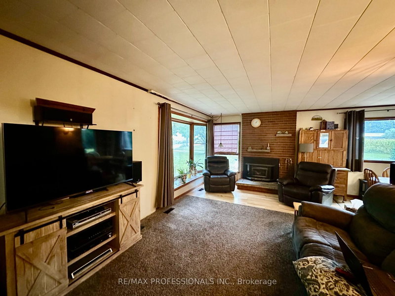 13958 Trafalgar Rd, Halton Hills, L7G 4S4 | Image 3