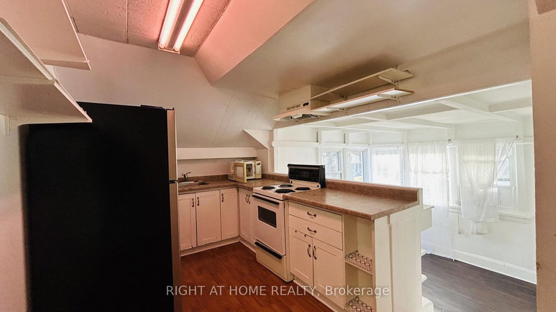 2 - 60 Long Branch Ave, Toronto, M8W 3J2 | Image 3