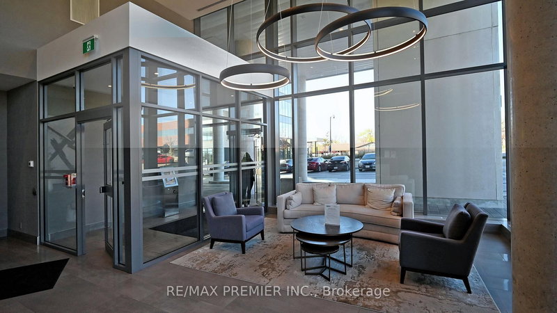 808 - 15 Lynch St, Brampton, L6W 0C7 | Image 3