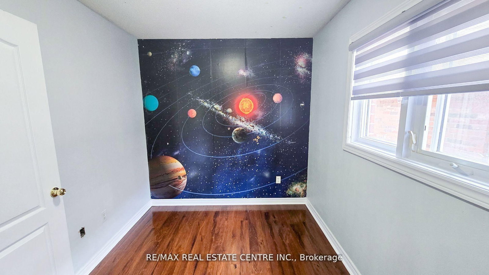 Semi-Detached House for sale at 131 Seahorse Avenue, Brampton, Ontario, L6V 4N5 - Madoc - MLS: W12656722