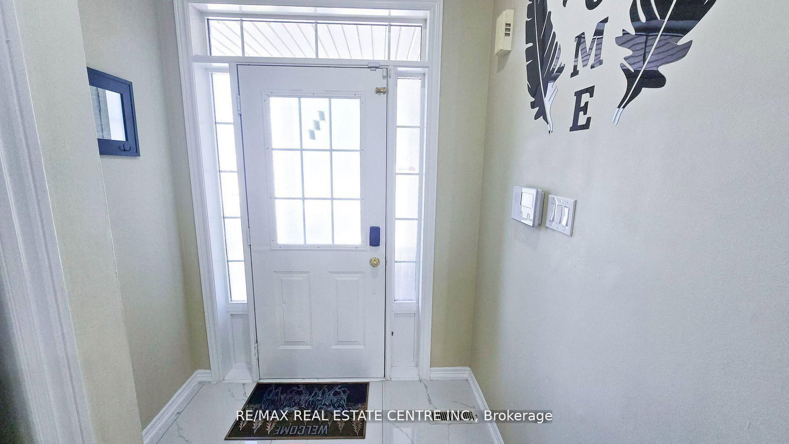 Semi-Detached House for sale at 131 Seahorse Avenue, Brampton, Ontario, L6V 4N5 - Madoc - MLS: W12656722