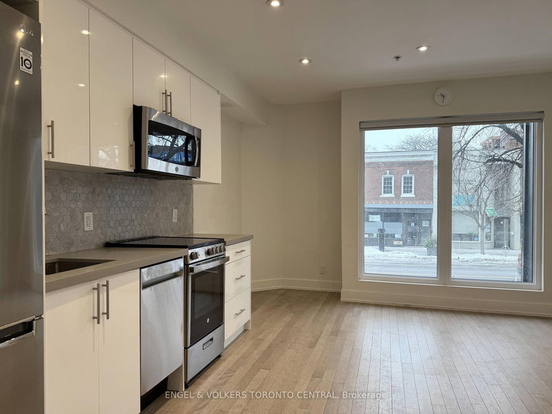 4 - 1555 Bloor St W, Toronto, M6P 1A5 | Image 3