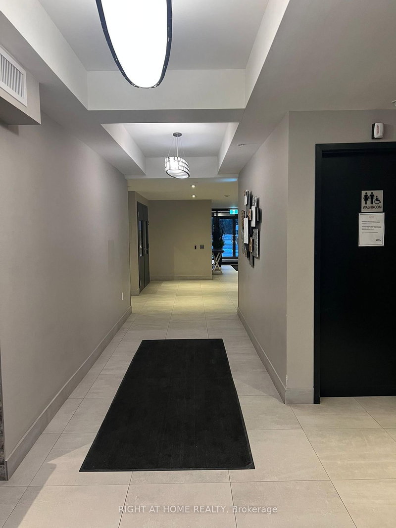 407 - 610 Farmstead Dr, Milton, L9T 8X5 | Image 3