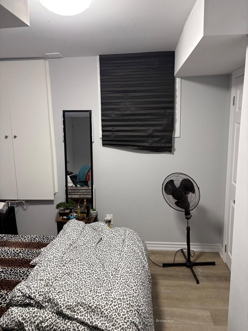 home for lease on 31 Daden Oaks Drive S