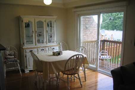 3376 Angel Pass Dr, Mississauga, L5M7K5 | Image 3