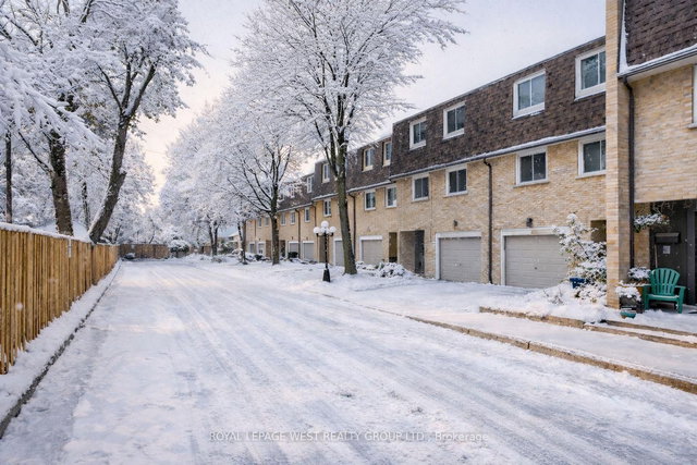 3 - 92 Twenty Ninth Street