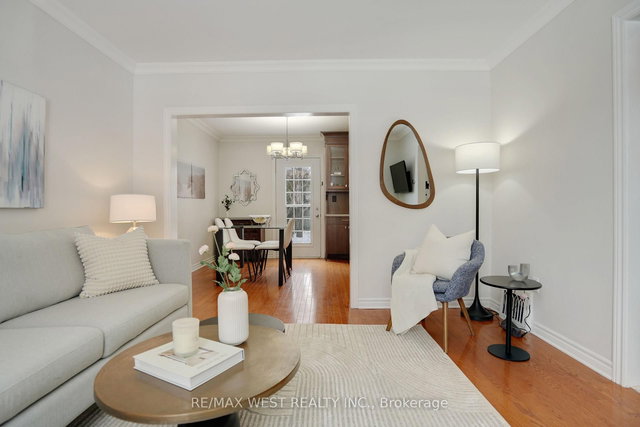 10 Allanbrooke Drive