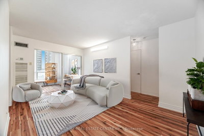 Unit 811 — 115 Hillcrest Avenue — photo 4