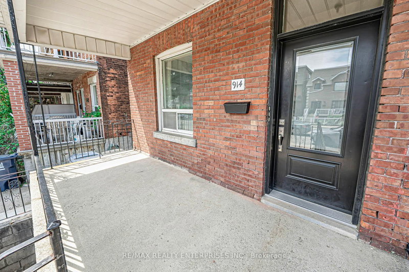 914 Dovercourt Rd, Toronto, M6H 2X5 | Image 3