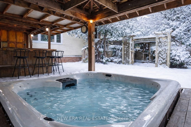 2669 Inlake Crt, Mississauga, L5N 2A6 | Image 3