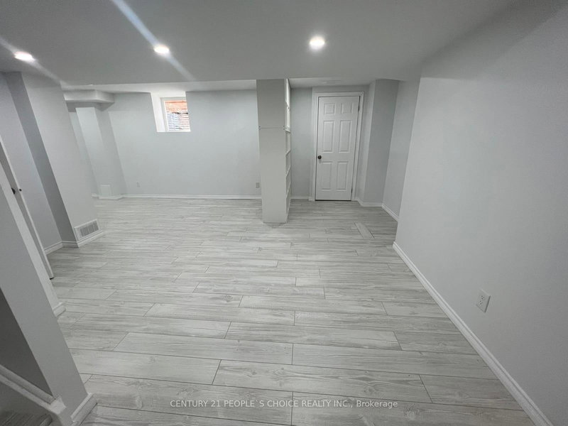 Bsmt - 10 Chudleigh Ave, Brampton, L6X 0N1 | Image 3