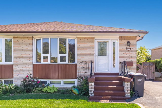 61 Avondale Boulevard