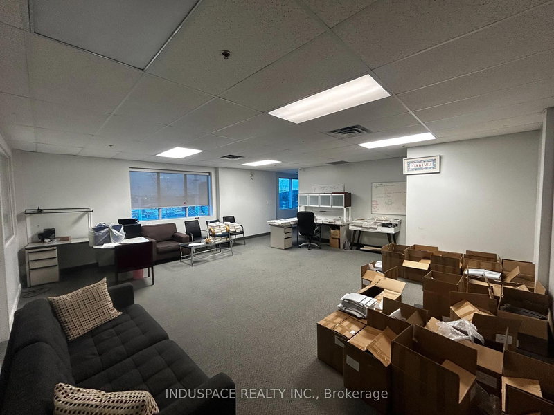 #200 - 111 Topflight Dr, Mississauga, L5S 1Y1 | Image 3