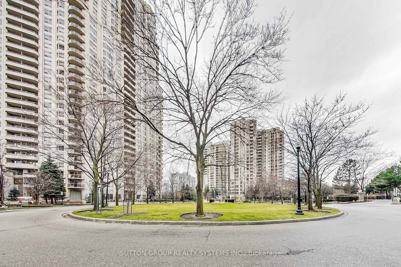 3307 - 45 Kingsbridge Garden Circ N, Mississauga, L5R 3K4 | Image 3