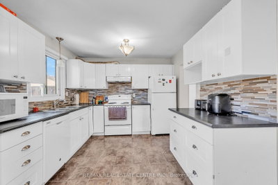 105 Hansen Brampton,ON L6V 3C9 — Photo 9