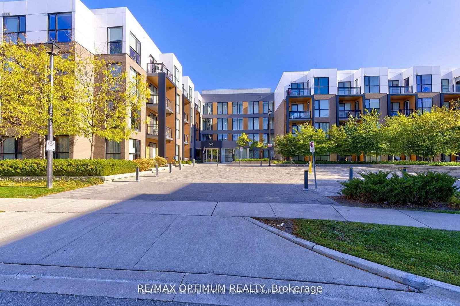 168 Sabina Oakville,ON L6H 7C3 — Photo 3