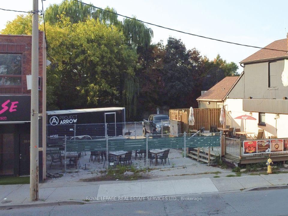 3515 Dundas Street W - Photo 3