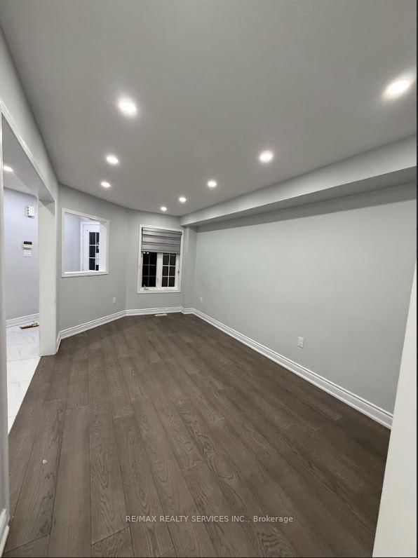 60 Culture Cres, Brampton, L6X 5A2 | Image 3