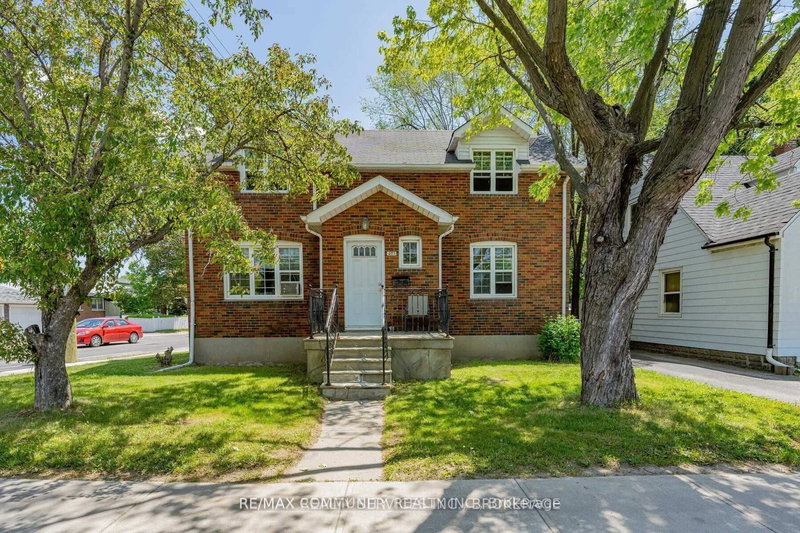 207 Queen St W, Brampton, L6Y 1M6 | Image 3