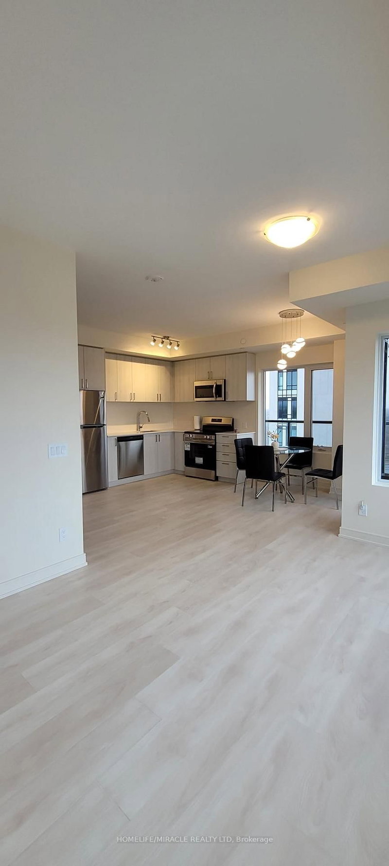 808 - 8020 Derry Rd, Milton, L9T 9N7 | Image 2