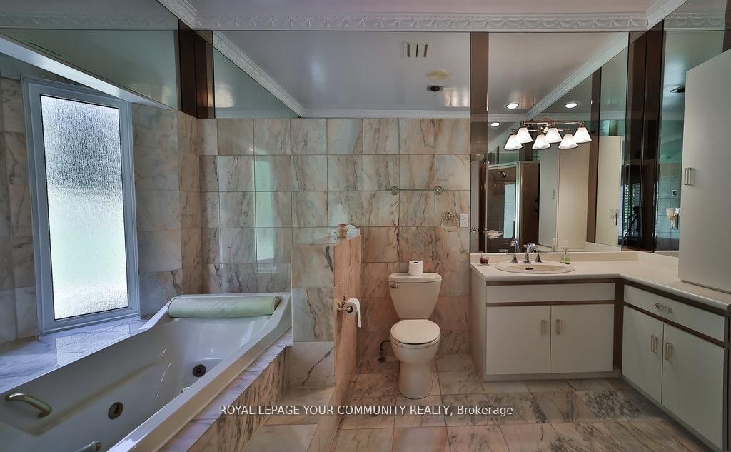 Detached House for sale at 8339 Finnerty Sideroad, Caledon, Ontario, L0N 1E0 - Palgrave - MLS: W12669798