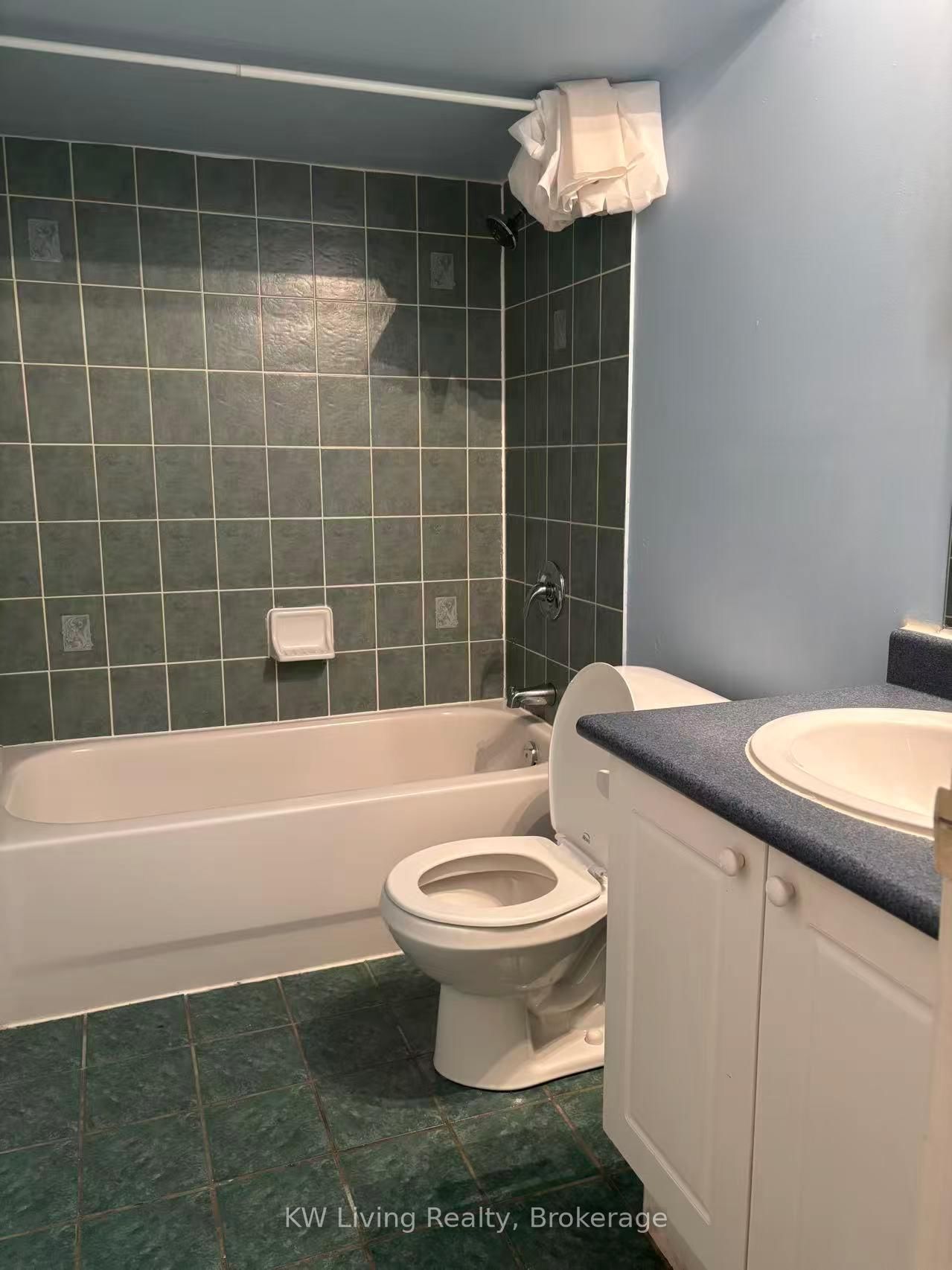 Semi-Detached House for lease at Basement-73 San Gabriele Place, Toronto, Ontario, M9L 3A5 - Humber Summit - MLS: W12670154