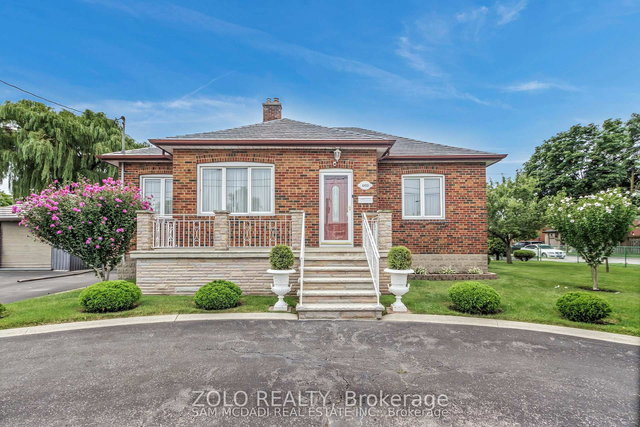 Main - 469 Evans Avenue