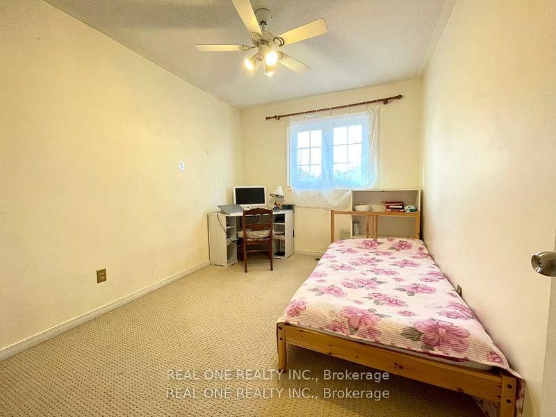 Unit 1 - 1235 Blackburn Drive, Oakville 3