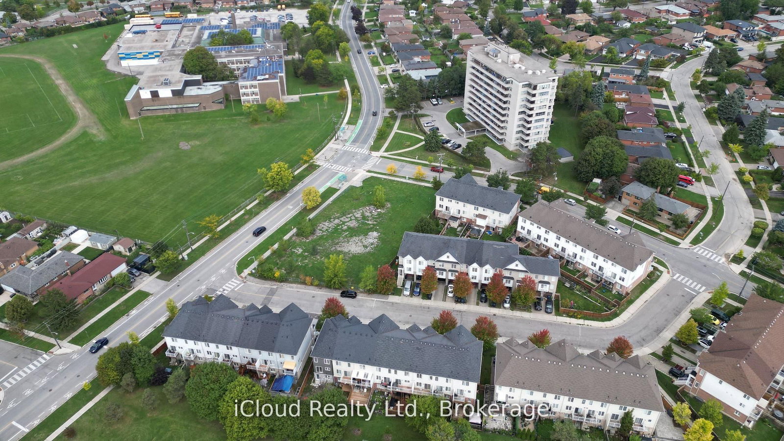 Townhouse for sale at 43 Mantello Drive, Toronto, Ontario, M3J 0H6 - York University Heights - MLS: W12672228