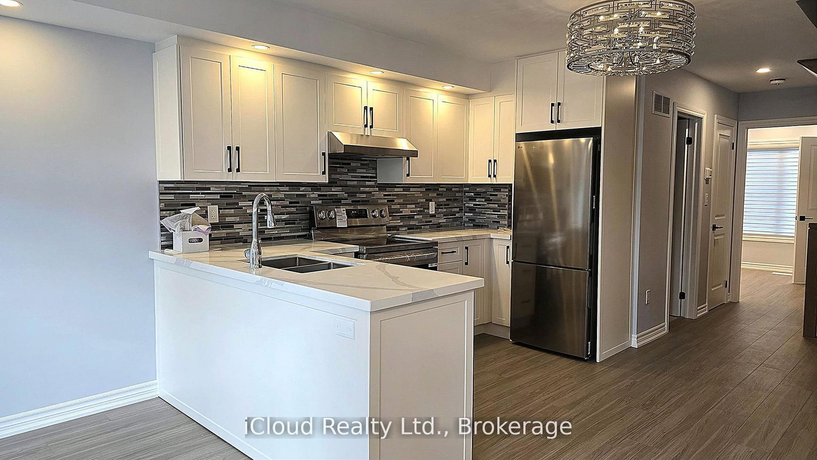 Townhouse for sale at 43 Mantello Drive, Toronto, Ontario, M3J 0H6 - York University Heights - MLS: W12672228