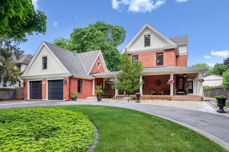 home for lease on 335 Lakeshore Road W