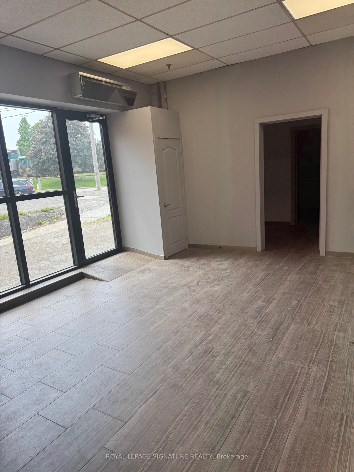 39 Drummond Street, Unit 39A - Photo 4