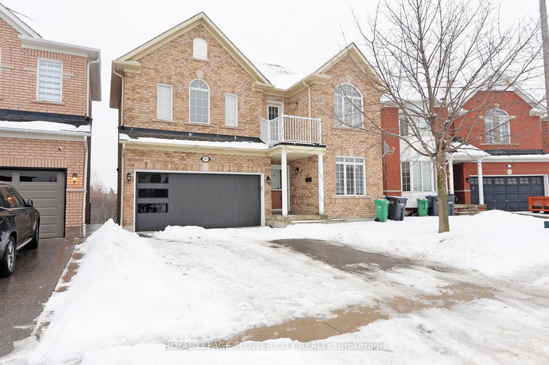 Main and 2nd Floor - 104 Bonistel Cres, Brampton, L7A 3Z9 | Image 2