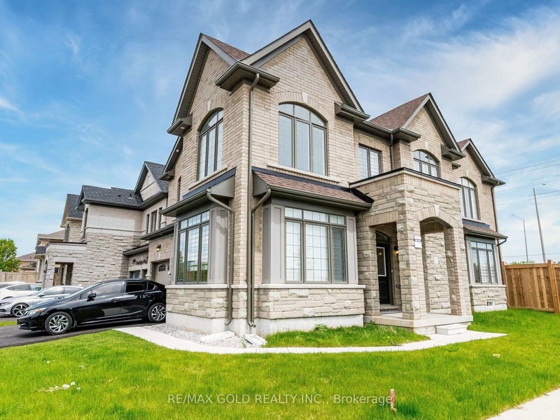 73 Eastman Dr N, Brampton, L6X 5S5 | Image 2