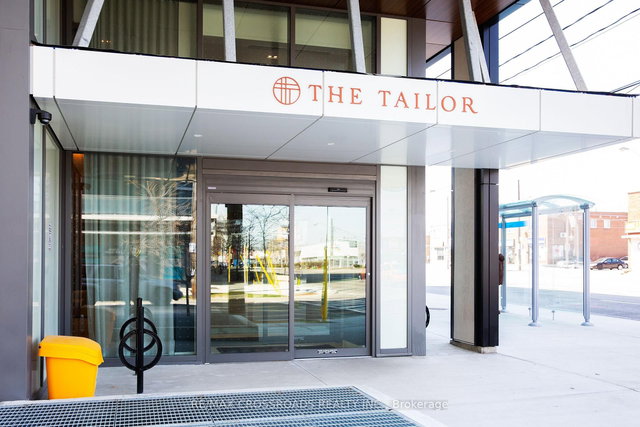 406 - 1195 The Queensway