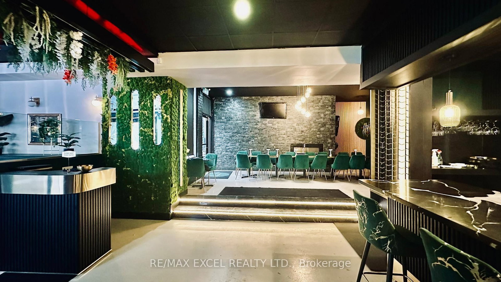 5164 Dundas Street W - Photo 4