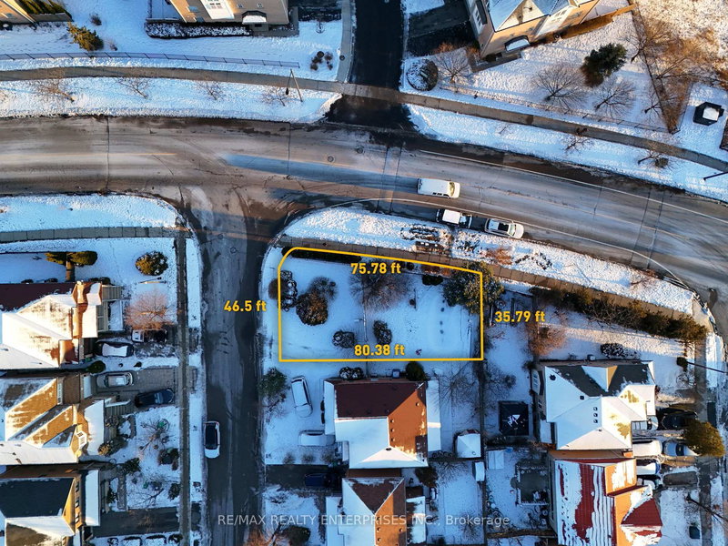 3140 High Springs Cres, Mississauga, L5B 4G6 | Image 3