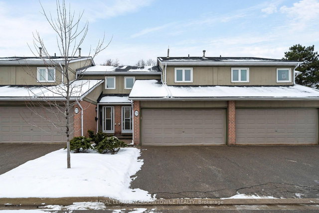 78 - 3079 Fifth Line W