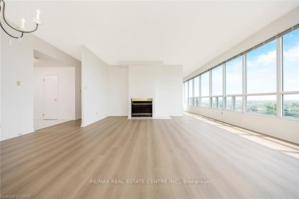 Condo for sale at SS01-100 Millside Drive, Milton, Ontario, L9T 5E2 - Old Milton - MLS: W12676070