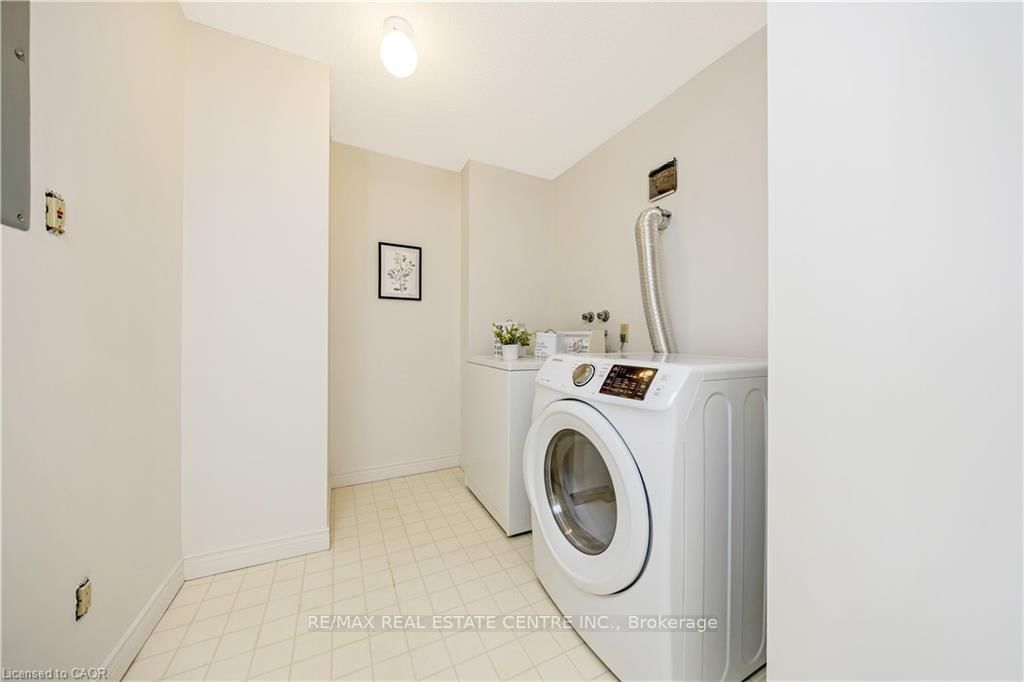 Condo for sale at SS01-100 Millside Drive, Milton, Ontario, L9T 5E2 - Old Milton - MLS: W12676070