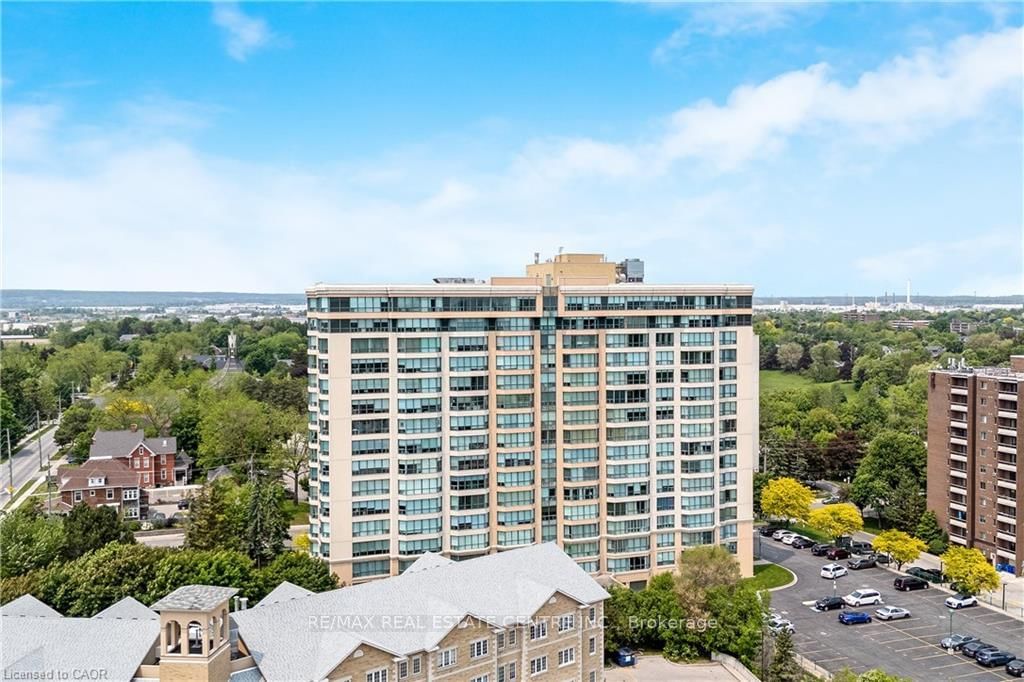 Condo for sale at SS01-100 Millside Drive, Milton, Ontario, L9T 5E2 - Old Milton - MLS: W12676070