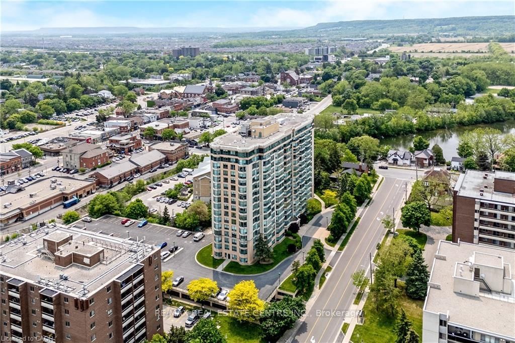 Condo for sale at SS01-100 Millside Drive, Milton, Ontario, L9T 5E2 - Old Milton - MLS: W12676070