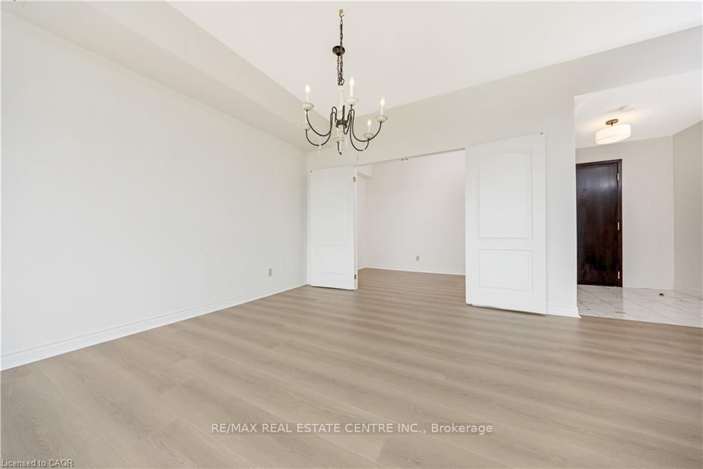 Condo for sale at SS01-100 Millside Drive, Milton, Ontario, L9T 5E2 - Old Milton - MLS: W12676070